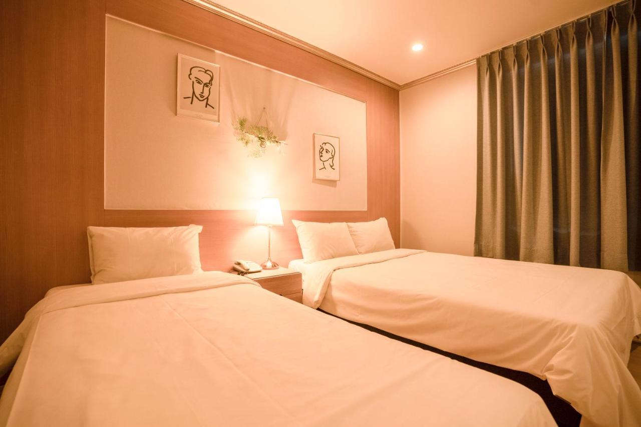 Jeju Stay Hotel Exterior photo