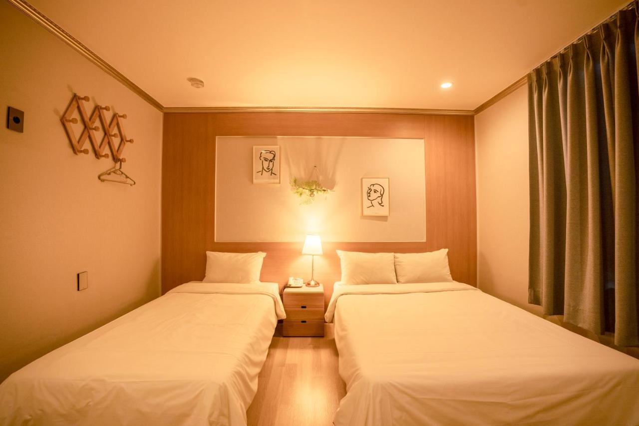 Jeju Stay Hotel Exterior photo
