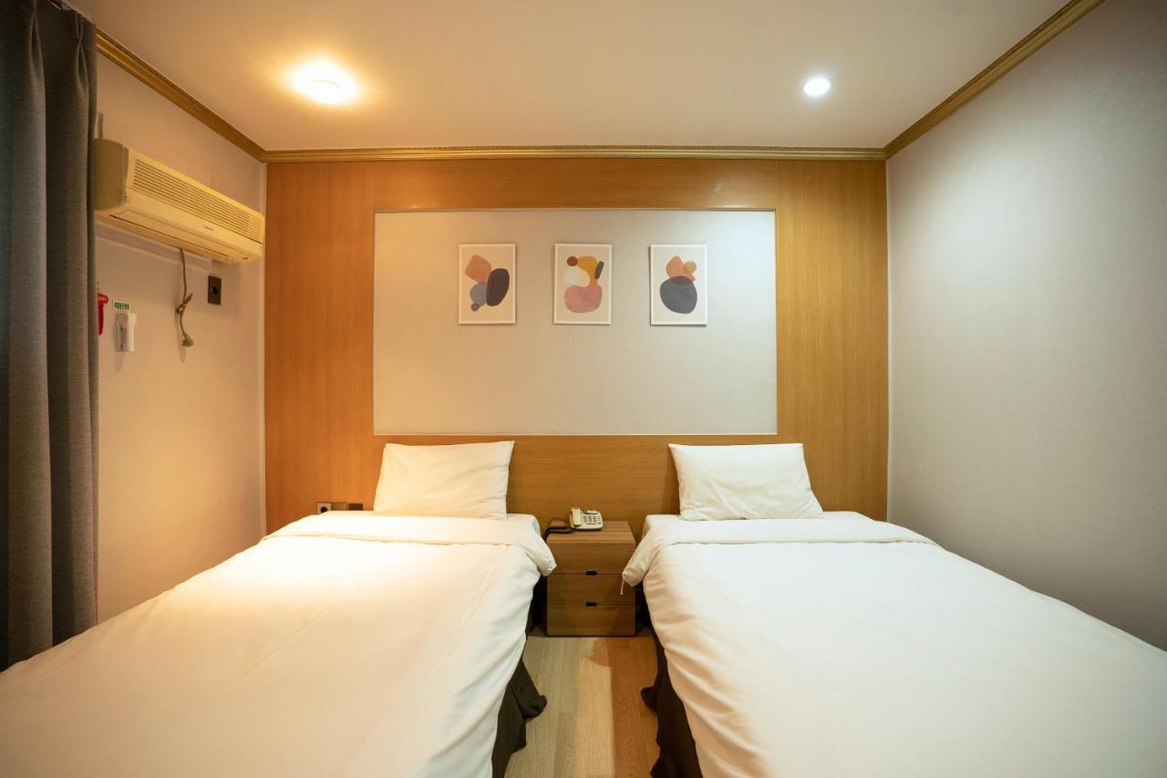 Jeju Stay Hotel Exterior photo